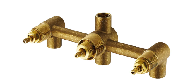 '- Built-in Bath & Shower Mixer Body Set